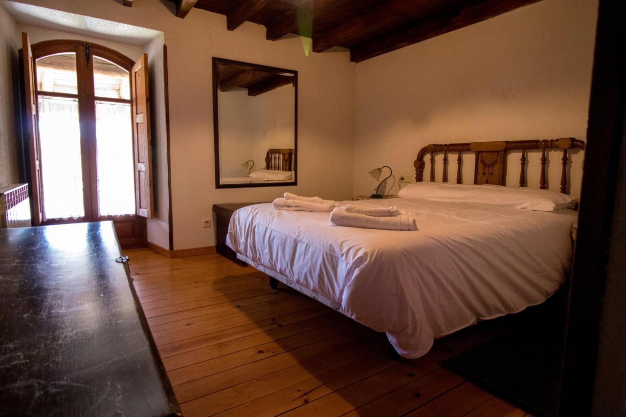 Penzion La Casa Del Abuelo Hoyos del Espino Exteriér fotografie